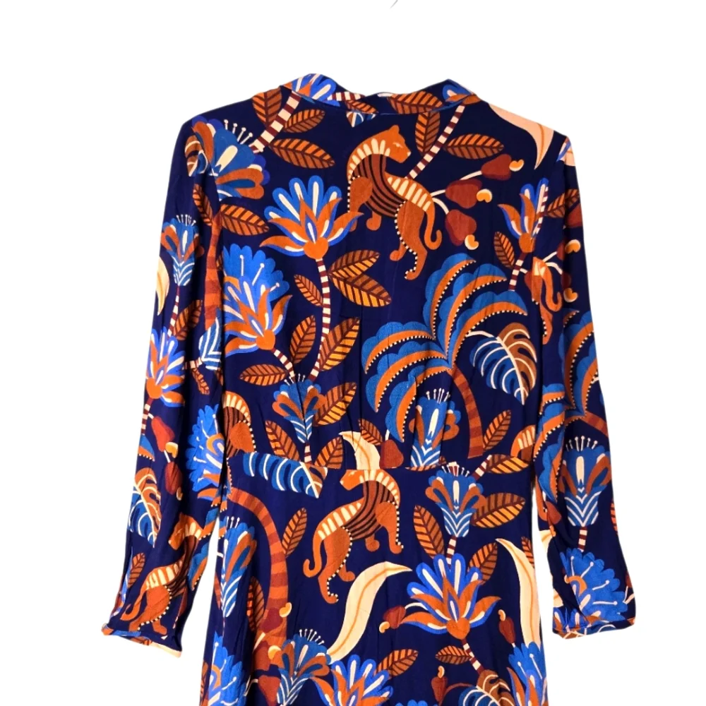 FARM Rio Nature Beauty Blue‎ Long Sleeve V-Neck Maxi Dress